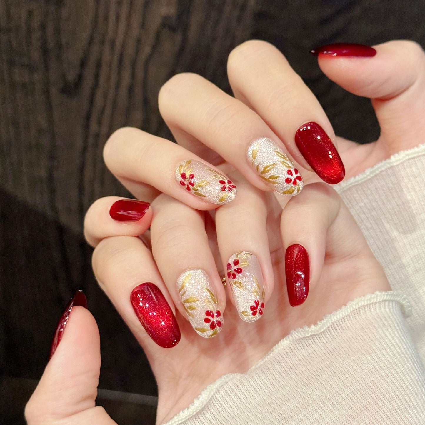 Glided Scarlet-Medium Oval